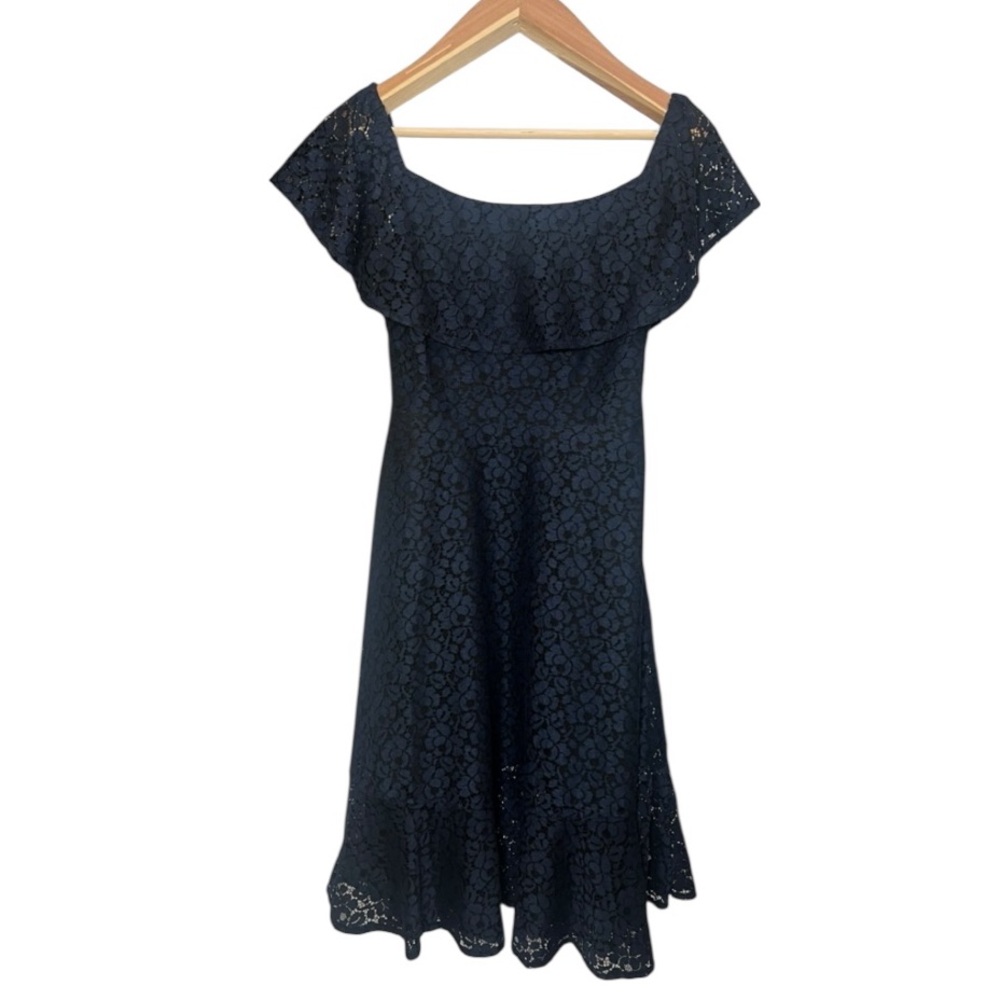Banana Republic off the shoulder Navy Lace Midi Dress size 2p - Picture 6 of 6